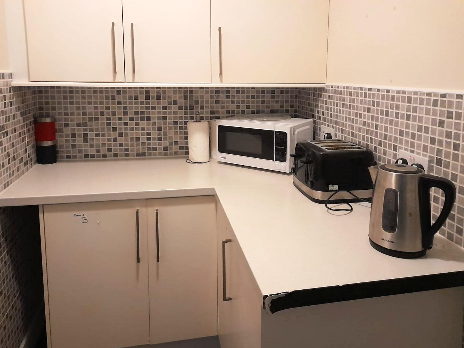 Irvine Riverside Guesthouse4