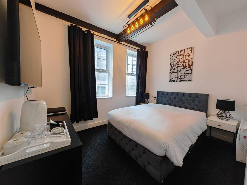 Self Check-in Hotel I City Centre Birmingham2