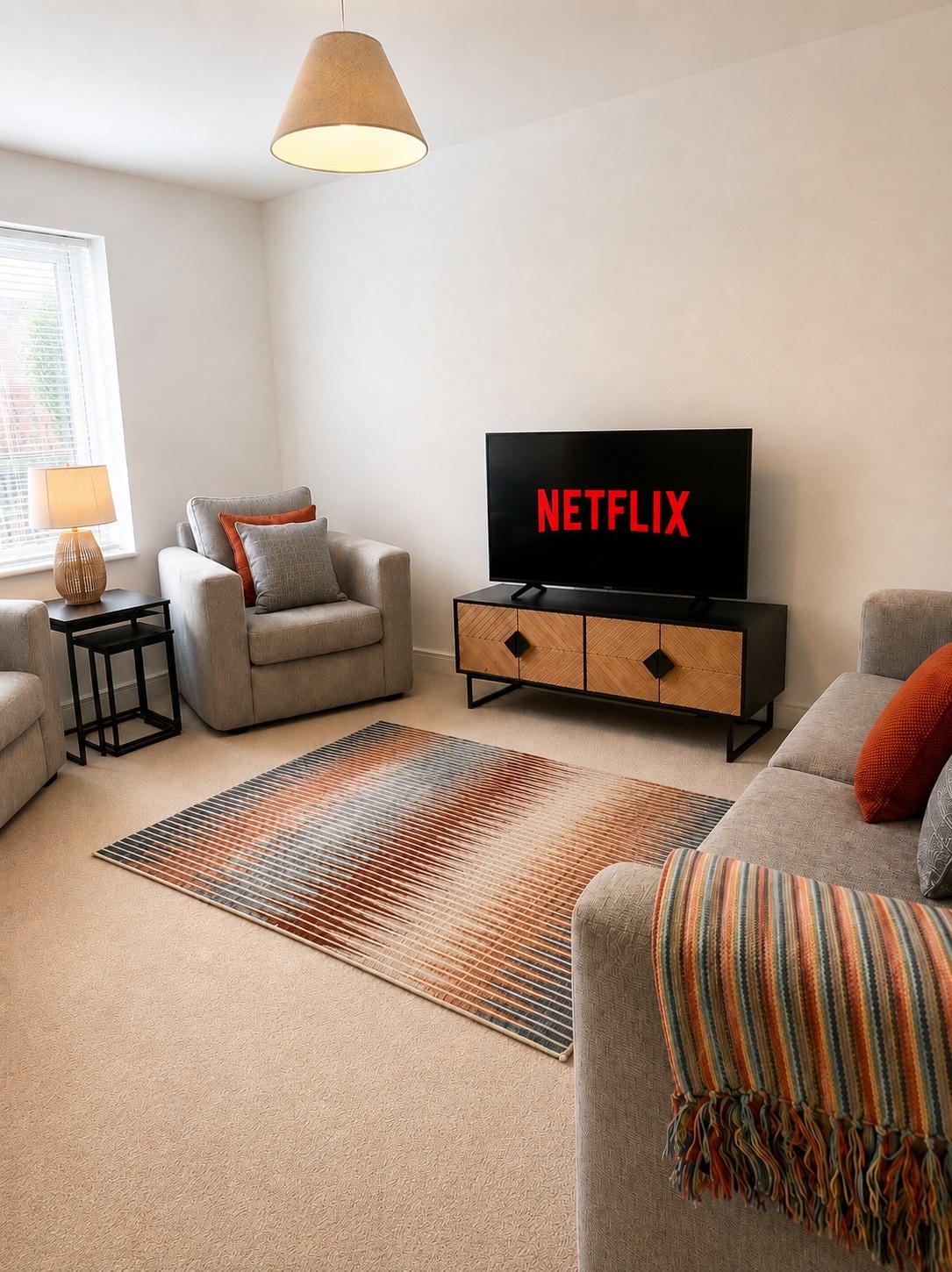 Great Location | 3-Bed | Sleeps 6 | Free Parking1