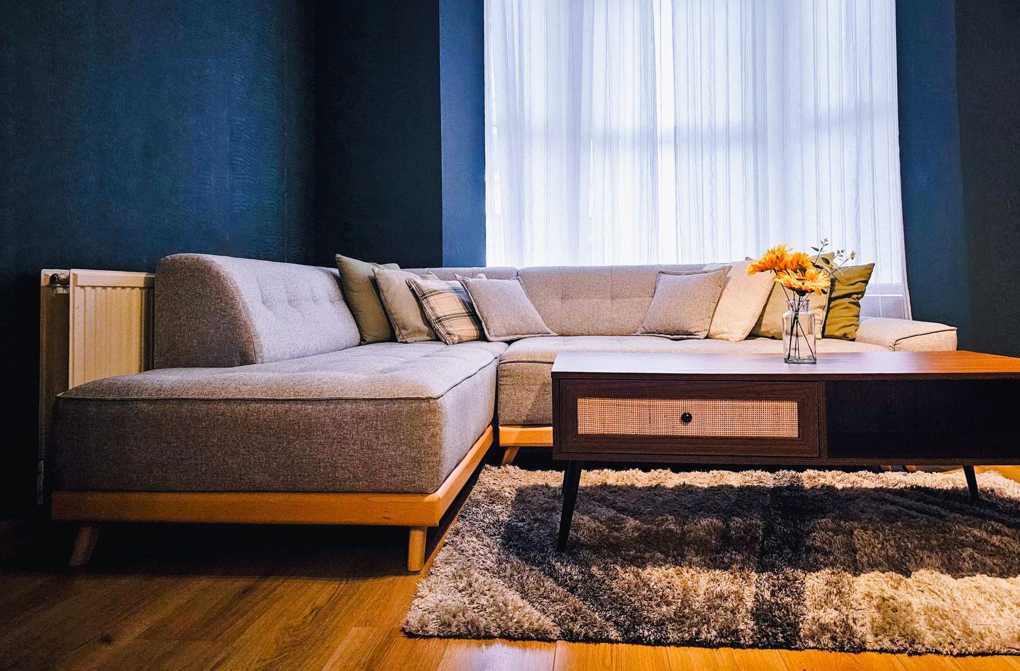 Luxury Group House | Games Room | Near Anfield5