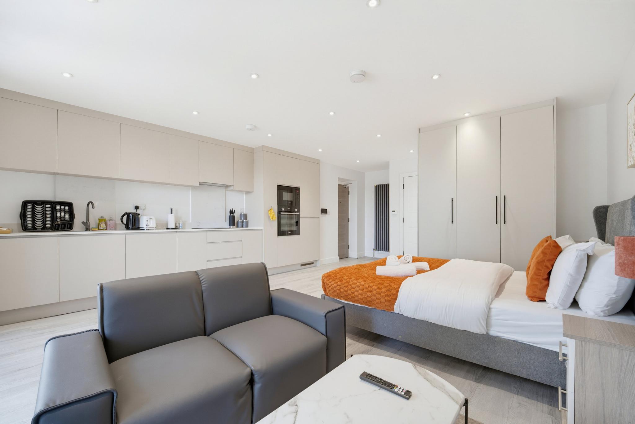 Luxaura Homes | Balcony Studio Northfields Apt 31