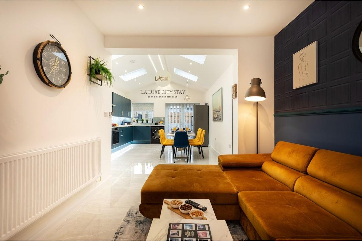 Spacious Leicester Home - FREE Parking, Fast Wi-Fi6