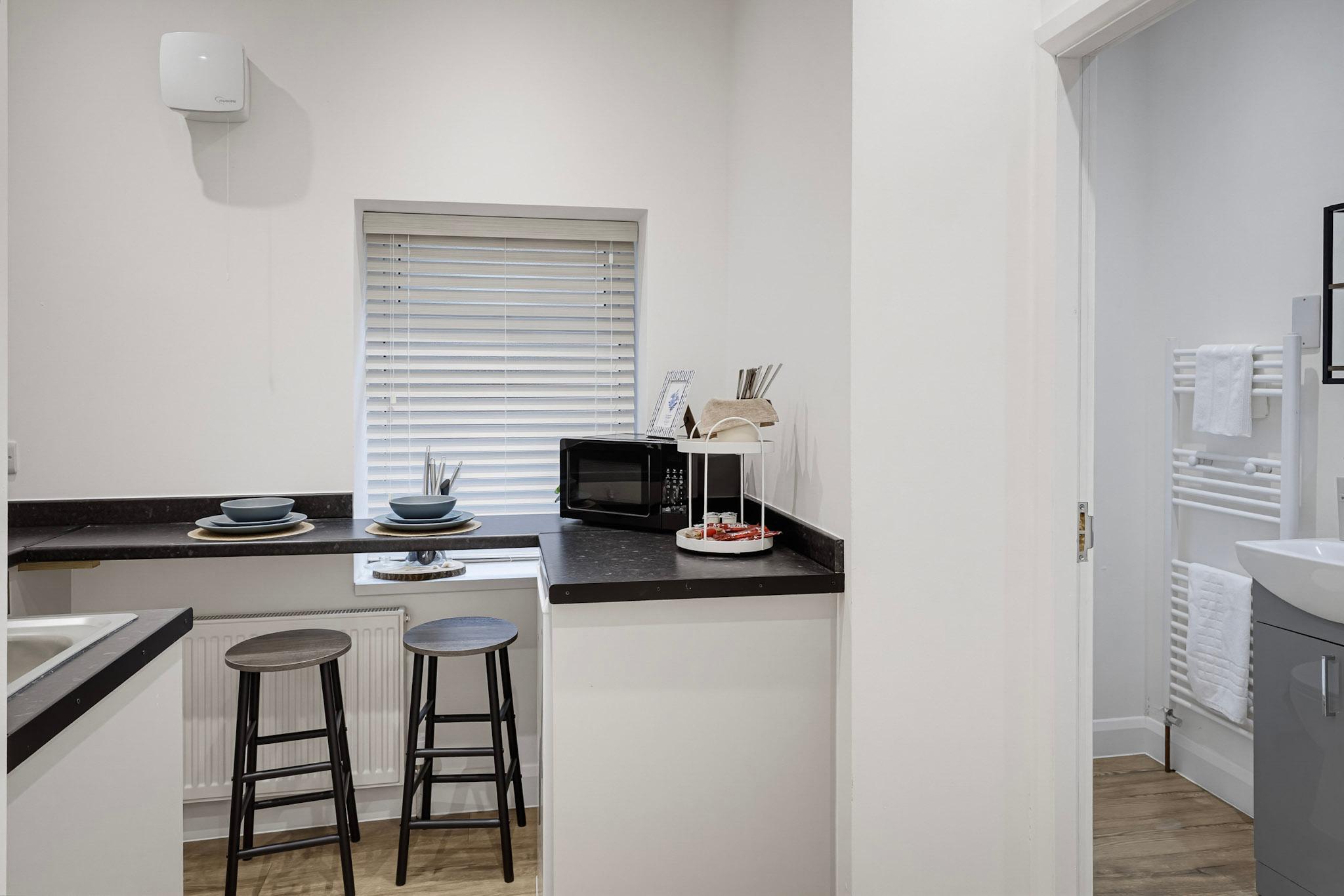 Stylish Studio | Modern Comfort | Near Beach5